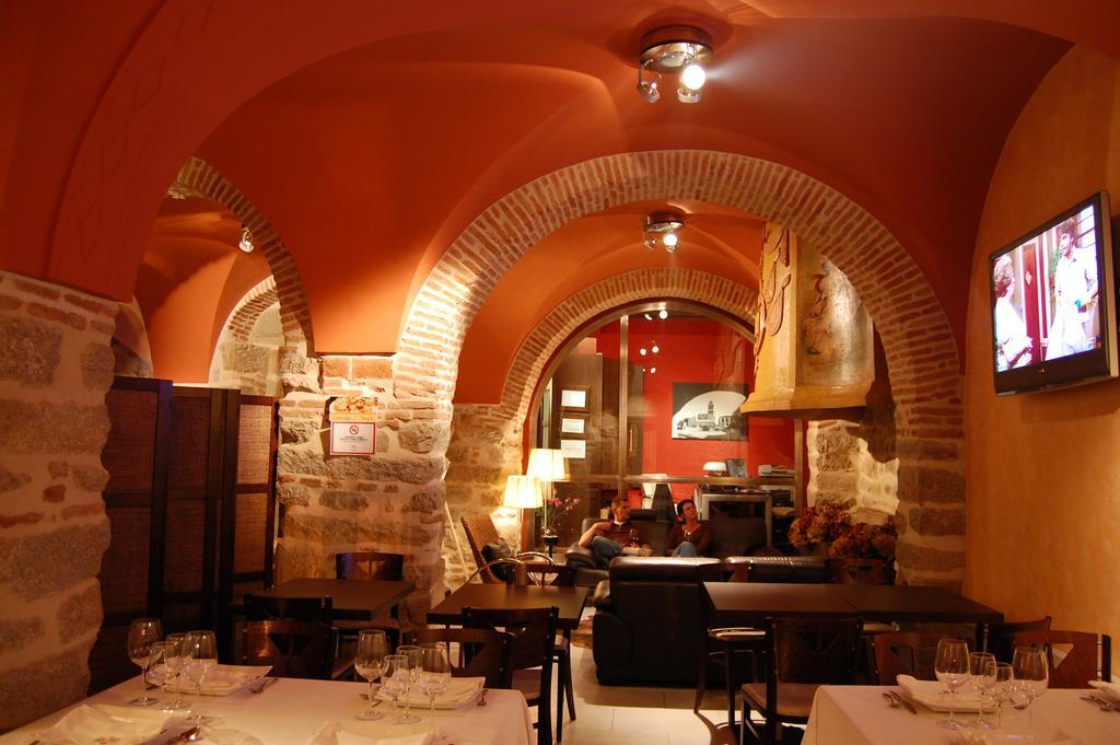 Hotel Los Usias Dos Torres Restoran fotoğraf